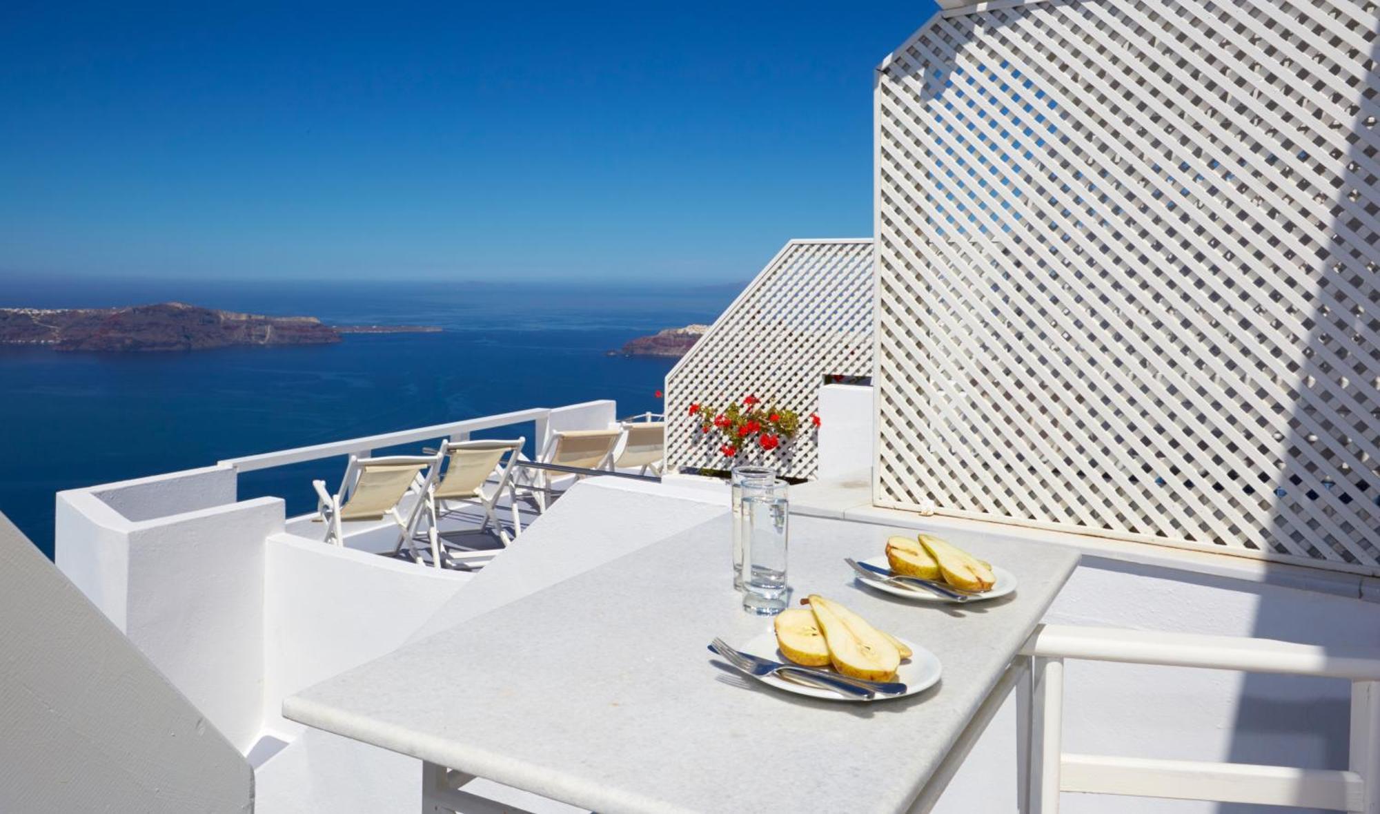 Whitedeck Santorini Hotel Имеровигли Екстериор снимка